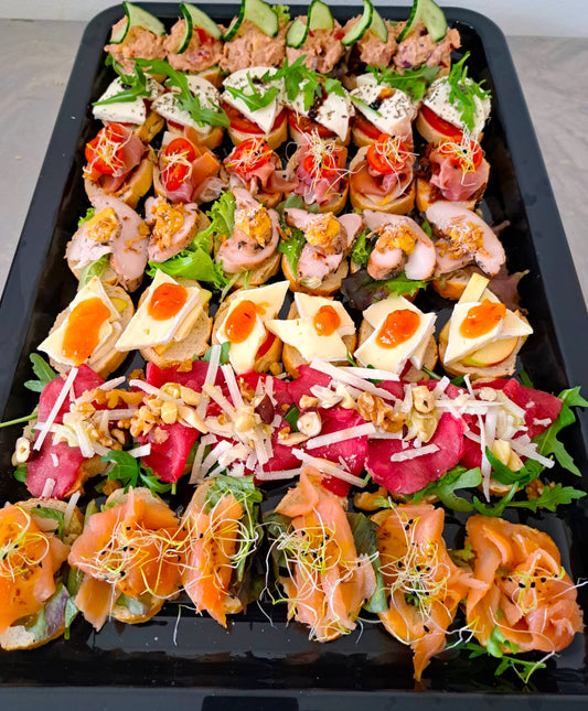 Luxe opgemaakte stokbroodjes (pincho’s)